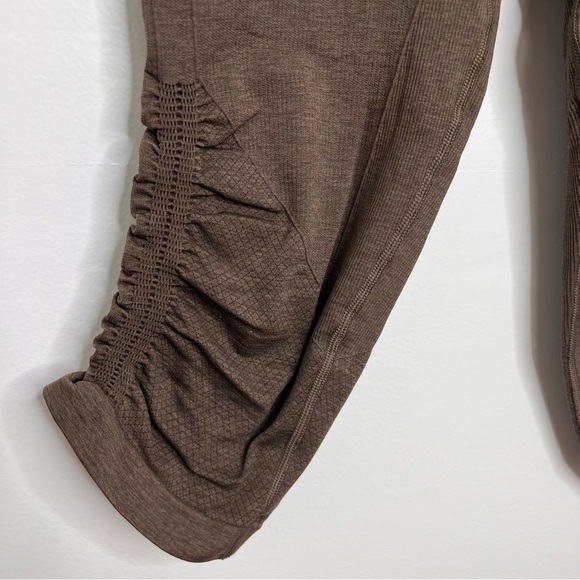 LULULEMON In The Flow Crop II Heathered Bark Chocolate Cropped Leggings - Picture 3 of 6
